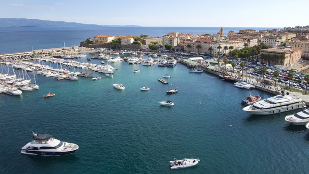 Faites à escale à Ajaccio, profitez d'un des joyaux de la méditérannée