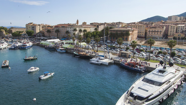 Vue du quai d'honneur Brancaleoni